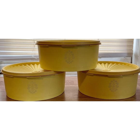 Tupperware Other - Vintage Tupperware Yellow Servalier Container #1204-13 w/ Starburst Lid #1205-4